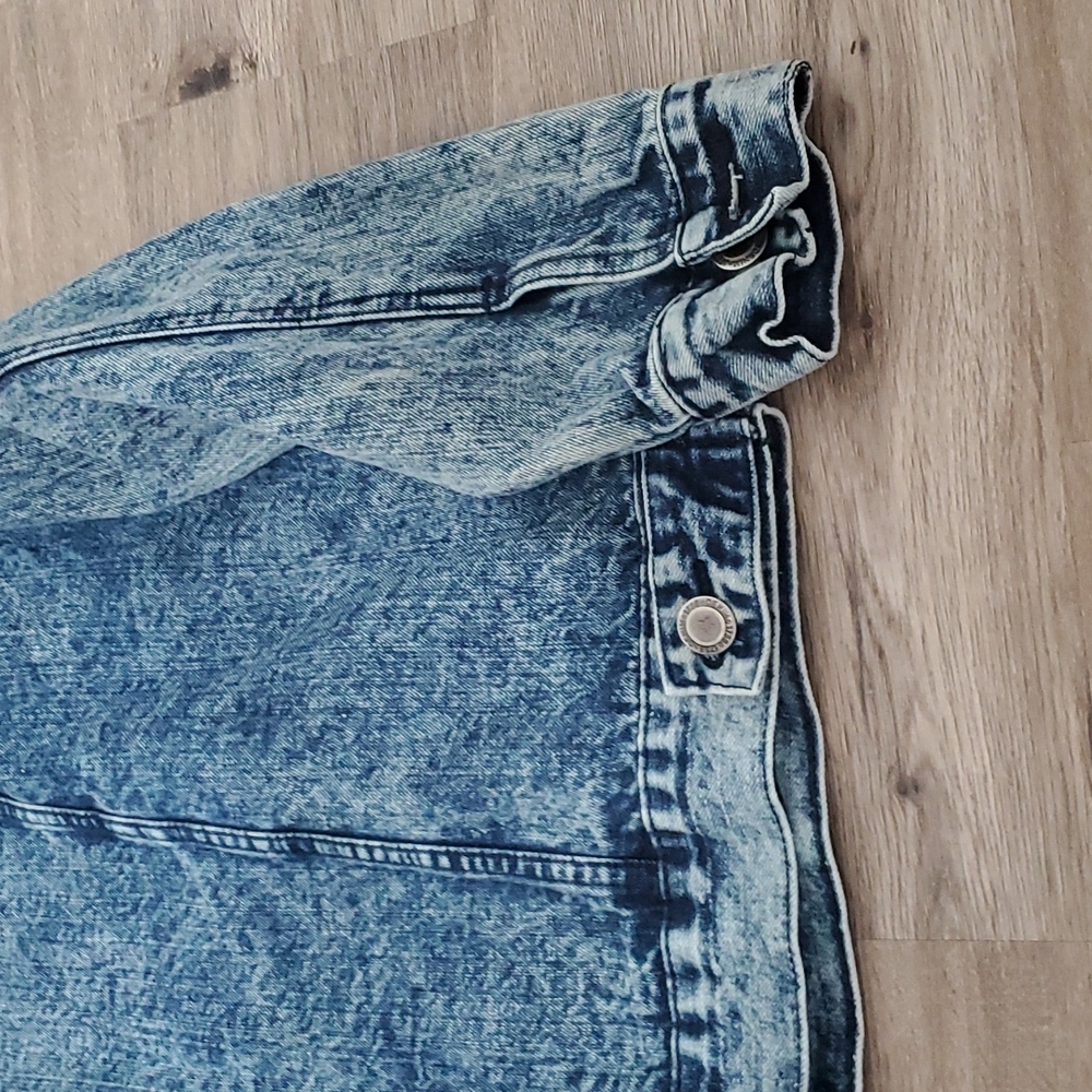 Men's Vintage Denim Jean Jacket - Picture 10 of 14
